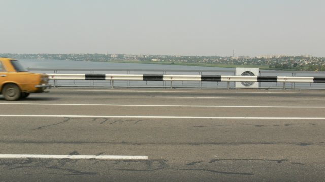 bridgeoverthednieperinkherson.jpg